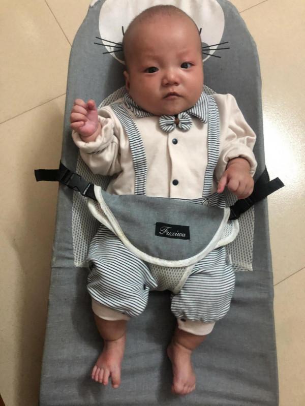 你好，我的小小男孩