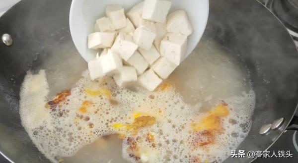 廣東人做的三鮮湯為什麼那麼好喝?原來做法這麼簡單,鮮香又味美 廣東人做的三鮮湯為什麼那麼好喝?原來做法這麼簡單,鮮香又味美