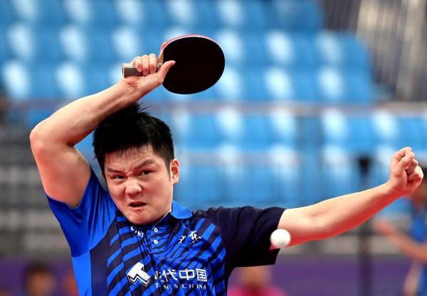 乒乓球——男團第一階段:廣東隊勝天津隊 乒乓球——男團第一階段:廣東隊勝天津隊