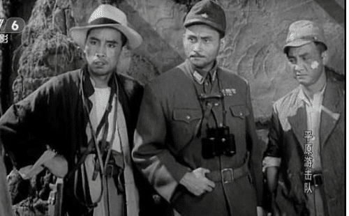 送鴿子巧獲情報,武工隊剷除漢奸“孟扒皮” 送鴿子巧獲情報,武工隊剷除漢奸“孟扒皮”