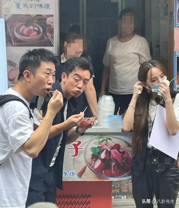 路人鏡頭下的男明星：鄧倫王嘉爾顏值出眾，楊迪董子健像路人