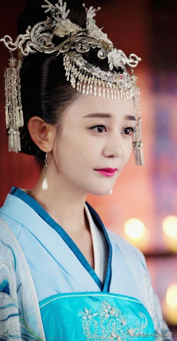 海陸,這魅力也是沒誰了,她和于小彤是標準的姐弟戀,為何分手? 海陸,這魅力也是沒誰了,她和于小彤是標準的姐弟戀,為何分手?