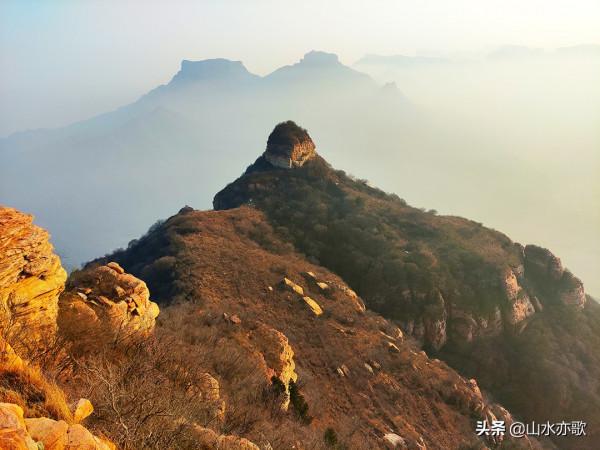 石家莊井陘龍鳳山，太行之秘境，高崖之上的古村，一眼萬年的風景