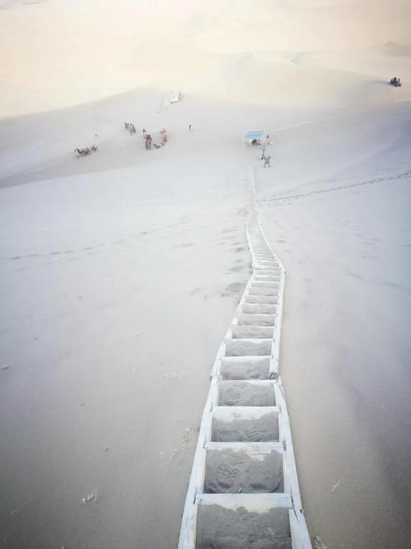 敦煌、敦煌……