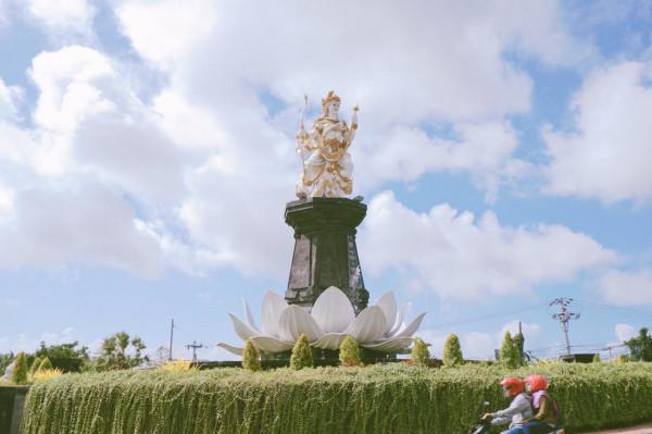 這個國家曾經反華,如今是華人最多的國家,也是最大的島嶼國家 這個國家曾經反華,如今是華人最多的國家,也是最大的島嶼國家