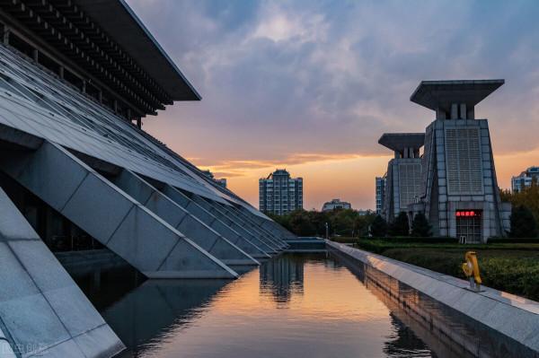 中央為什麼開始重視安陽的發展了? 中央為什麼開始重視安陽的發展了?