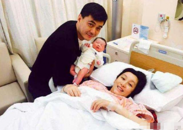 演員秦海璐：孕期一個人撐起一個家，讓喪夫喪子的婆婆老有所依