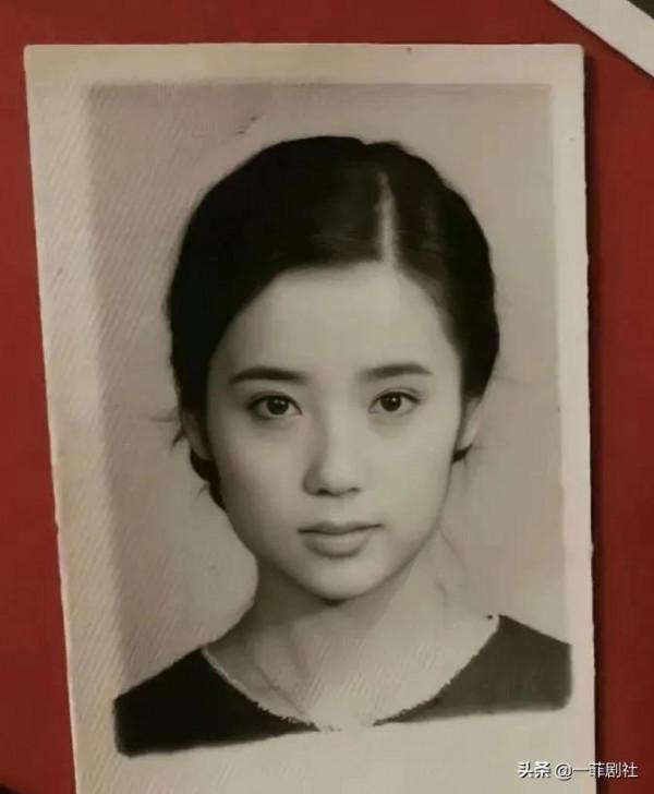 娛樂圈近期最新爆料，眾多頂流在內，藝考證件照曝光，大瓜小瓜啦