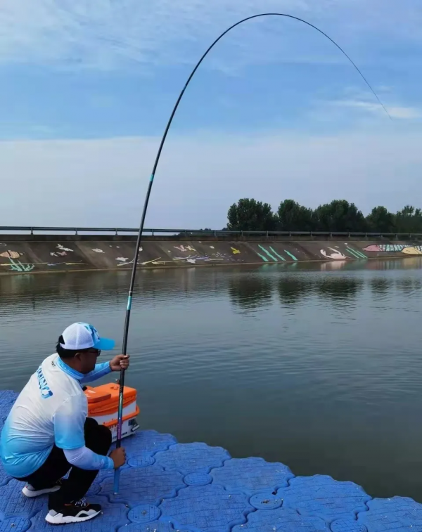 黑坑竿怎麼選？黑坑利器推薦