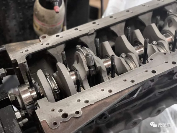 輪上550馬力的戰神GT-R天天開,經典JDM何時才能進來? 輪上550馬力的戰神GT-R天天開,經典JDM何時才能進來?