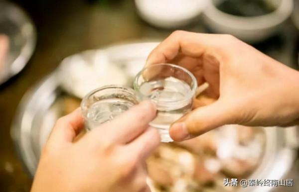 四人相約去終南山拜師學藝,大雪天道長如何考驗他們,誰會留下? 四人相約去終南山拜師學藝,大雪天道長如何考驗他們,誰會留下?