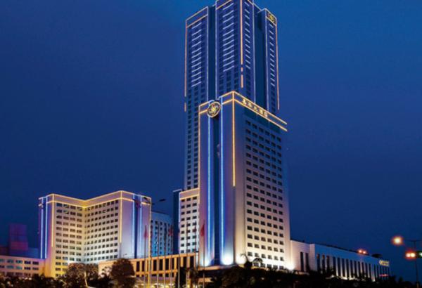 東莞首富王金城:初中輟學賣菜起家,身家300億,50歲卻患癌早逝 東莞首富王金城:初中輟學賣菜起家,身家300億,50歲卻患癌早逝