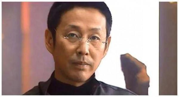 從一劇封神到演技油滑，我眼中的———陳道明