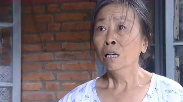 “醜娘”張少華年輕時有多美？校花級別，20歲照片簡直太美了