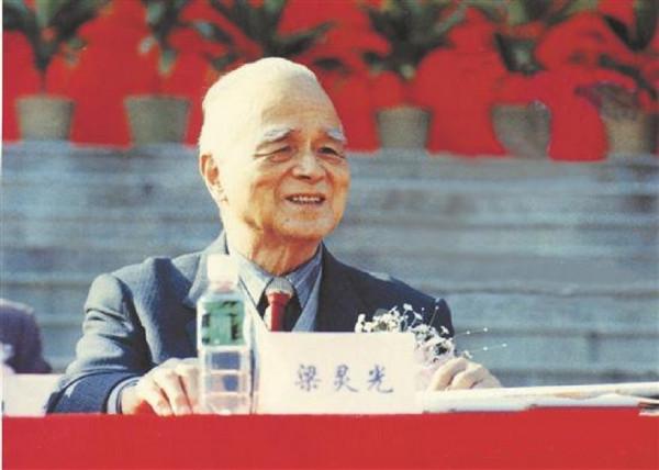 他是原廣東省省長,當過29軍參謀長,曾主政廣州、廈門,文武雙全 他是原廣東省省長,當過29軍參謀長,曾主政廣州、廈門,文武雙全