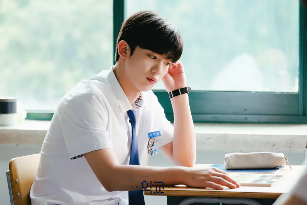 11月8部精彩韓劇，金秀賢、宋慧喬、劉亞仁~男神女神都回歸