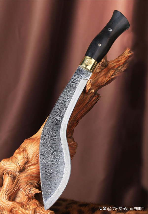 是宿命嗎？廓爾喀人的冷血彎刀，出必見血；世道蒼涼，搏命人生