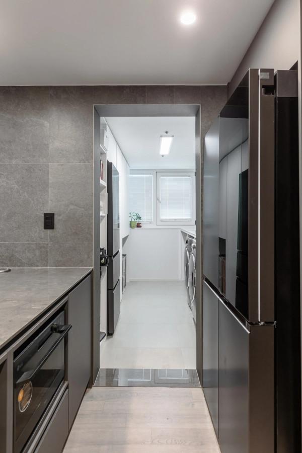 土味精裝房的逆襲，111㎡簡約風乾淨清爽，裝出的效果20年不過時