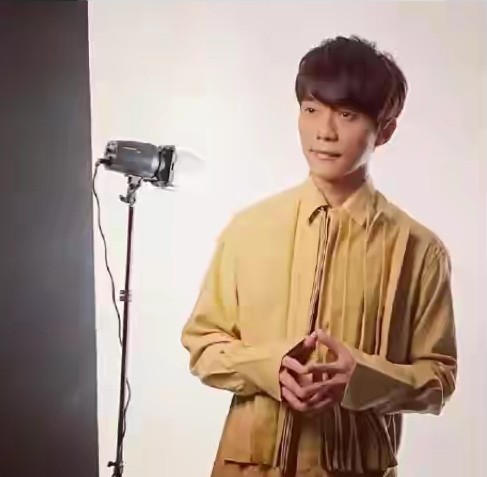 曾經火的一塌糊塗的歌手,時隔多年為何不見露面,他們都在幹什麼 曾經火的一塌糊塗的歌手,時隔多年為何不見露面,他們都在幹什麼