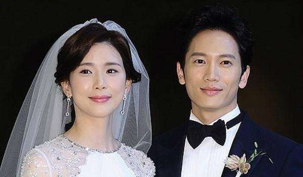 揭秘李寶英和老公的感情故事，二人是如何相愛的？