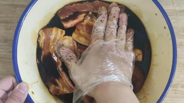 豬肉直接放醬油中泡2天,味道比滷肉和臘肉都香,醬油肉正宗做法 豬肉直接放醬油中泡2天,味道比滷肉和臘肉都香,醬油肉正宗做法