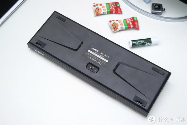 主打200元價位的小機械，黑爵K610T三模鍵盤分享