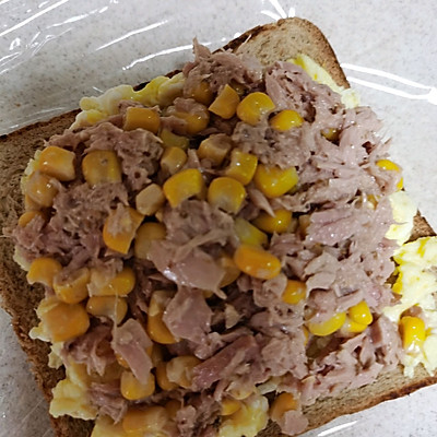 快手早餐 全麥金槍魚三明治