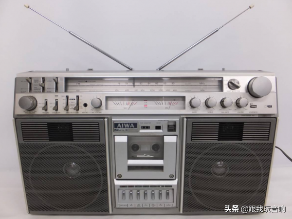愛華 AIWA CS-90X 經典雙UV表單卡收錄機 愛華 AIWA CS-90X 經典雙UV表單卡收錄機