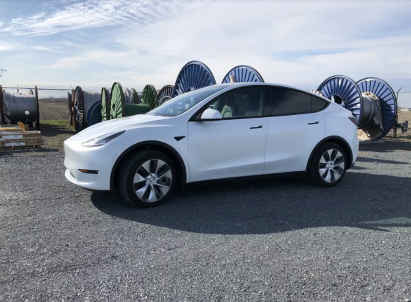 美版Model 3 中控被閹割：部分11月起出廠的新車USB C 只剩充電功能