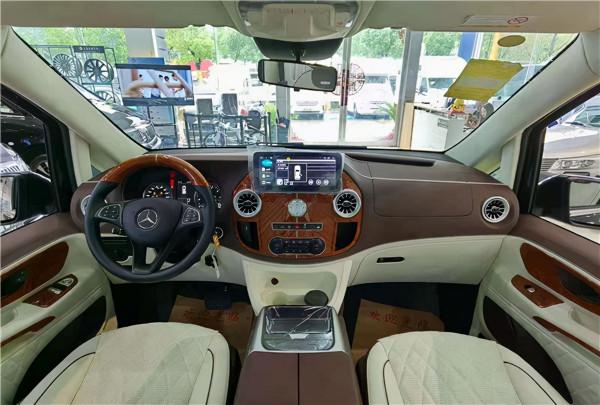 賓士改裝商務車,高頂威霆稀缺現車手慢無 賓士改裝商務車,高頂威霆稀缺現車手慢無