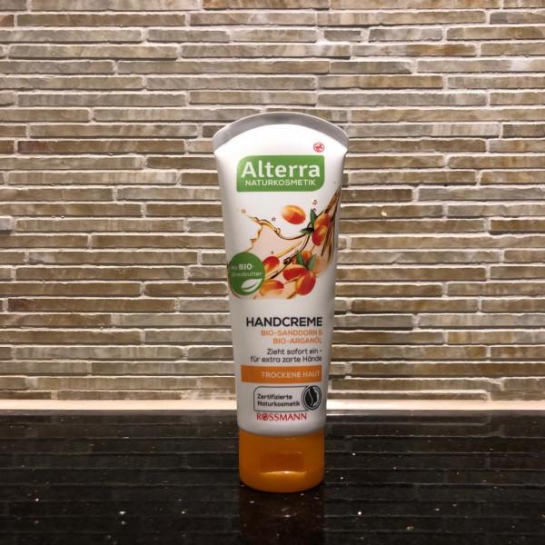 雙十一值得囤，替你找到了便宜大碗不油膩的護手霜