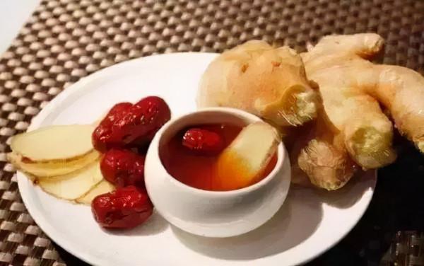 根據痰液顏色分辨肺炎型別，還不快快學起來