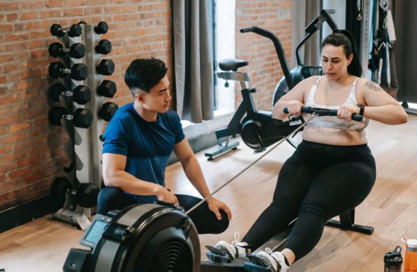 跑步不是膝蓋痠痛的原因，腹肌也不是瘦腰的代名詞 運動的五個誤區