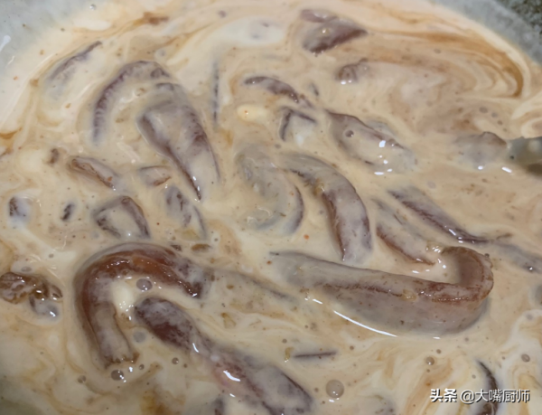 炸酥肉，別隻會用麵粉加雞蛋，多加3樣，外酥裡嫩，涼著吃也特香