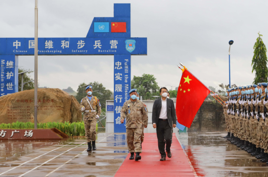 我駐南蘇丹大使館慰問中國維和步兵營官兵