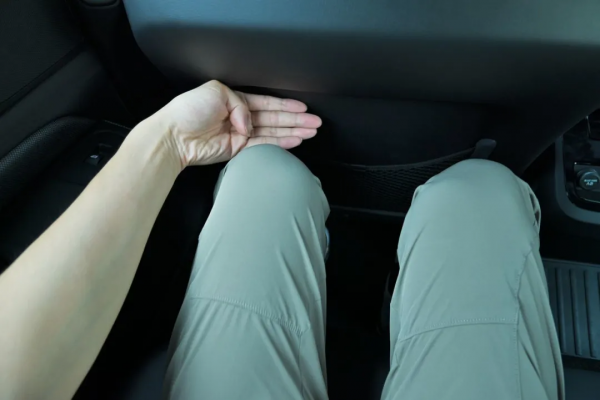 二手沃爾沃插混S60：4.7秒破百，7分錢一公里