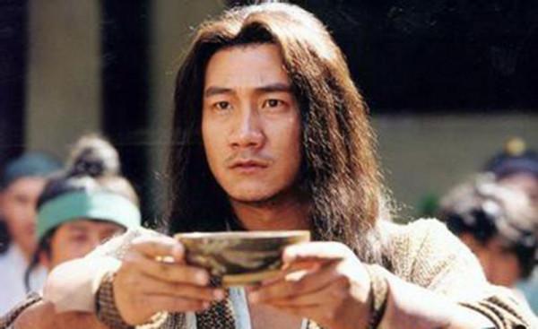 10位“老”戲骨演一群武功高強的“爺爺”，是我追這劇的最大動力