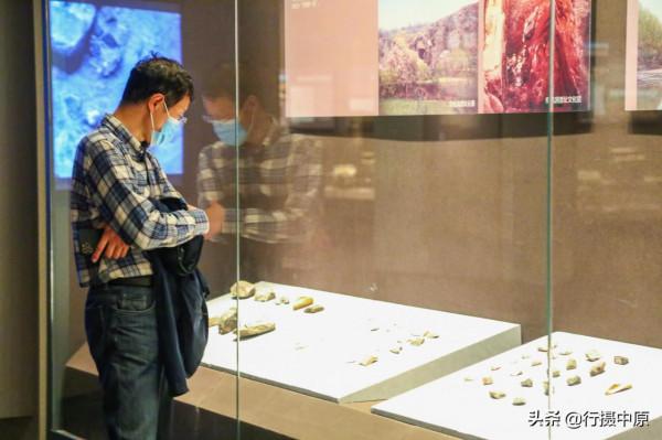 5000年前的“手機殼”?博物館的這件文物,火了 5000年前的“手機殼”?博物館的這件文物,火了