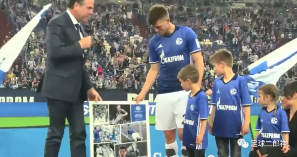 再見!荷蘭黃金一代最後一人退役 再見!荷蘭黃金一代最後一人退役