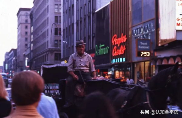 硬懟美國，驅趕北約軍隊，法國有多硬氣？法國準備再退北約？