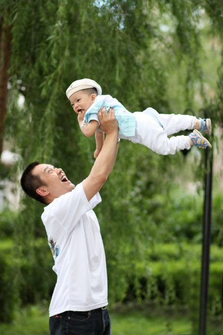 著名演員任帥:戲紅人不紅,將“醜妻”當成寶 著名演員任帥:戲紅人不紅,將“醜妻”當成寶