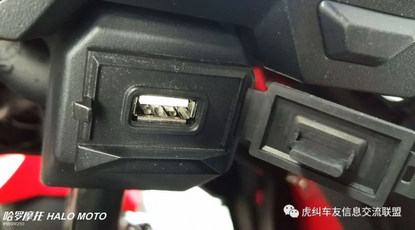 濤哥‘暴力’試駕：隆鑫VOGE無極500DS摩托駕馭感受