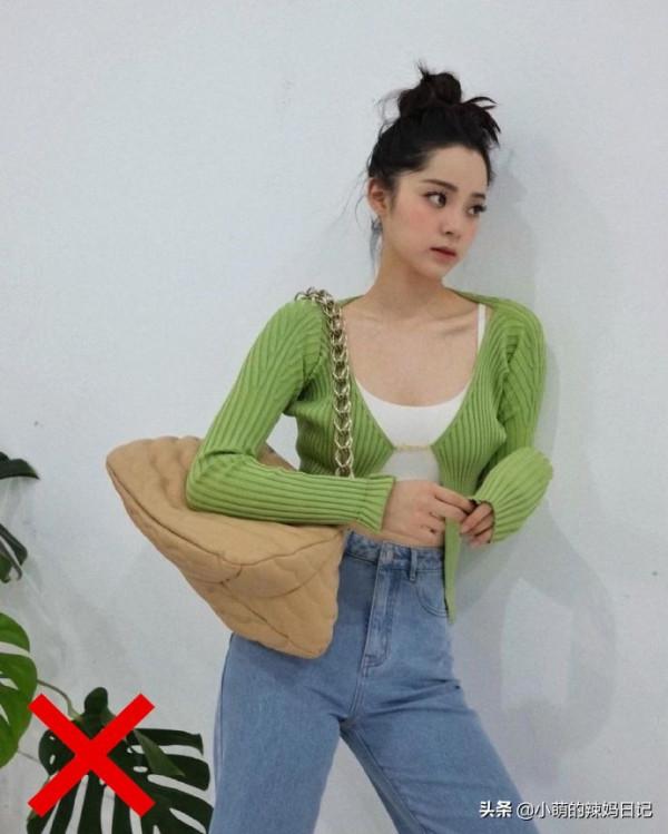 把你的衛衣收起來吧!今年流行穿“奶奶衫”,百搭顯瘦還特時髦 把你的衛衣收起來吧!今年流行穿“奶奶衫”,百搭顯瘦還特時髦