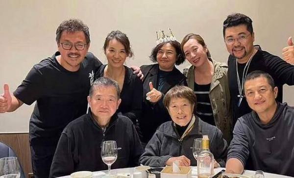 中戲90班聚首!王學兵顯蒼老 李亞鵬狀態好 中戲90班聚首!王學兵顯蒼老 李亞鵬狀態好