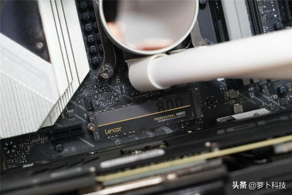 酷炫高效能,雷克沙冥王之刃DDR4 3200記憶體和NM800 PCIe4.0裝機體驗 酷炫高效能,雷克沙冥王之刃DDR4 3200記憶體和NM800 PCIe4.0裝機體驗