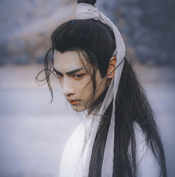 十大龍鬚劉海:任嘉倫氣質碾壓李現,羅雲熙和許凱就是為古裝而生 十大龍鬚劉海:任嘉倫氣質碾壓李現,羅雲熙和許凱就是為古裝而生