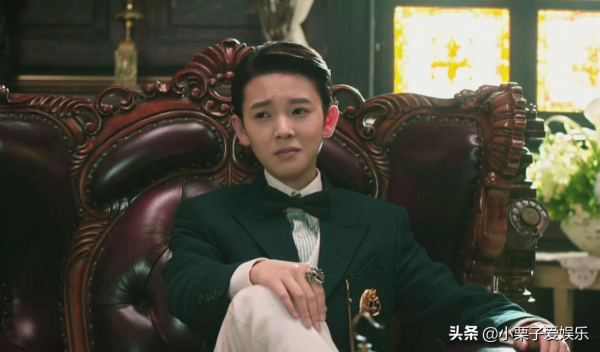 女扮男裝“以假亂真”！看這幾位女演員扮相，“假男人”臉疼不？