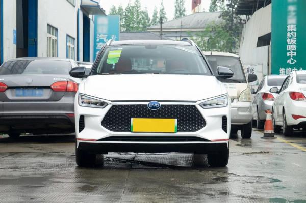 低調而實用的座駕比亞迪e2,不足10萬起,續航401km,關鍵顏值高 低調而實用的座駕比亞迪e2,不足10萬起,續航401km,關鍵顏值高