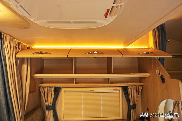 外形緊湊，五臟俱全！C型房車至少睡6人，48萬選亞特Y8-L2