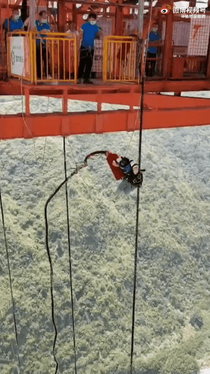 國內最刺激的八大景點,玩的就是心跳,你敢挑戰嗎? 國內最刺激的八大景點,玩的就是心跳,你敢挑戰嗎?